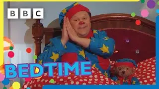 Time for Bed for Mr Tumble 😴 💤 |  +19 Minutes | Mr Tumble and Friends