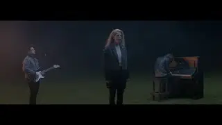 London Grammar - Nightcall [Official Video]