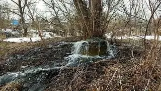 В речку  Воблю сливают канализацию!