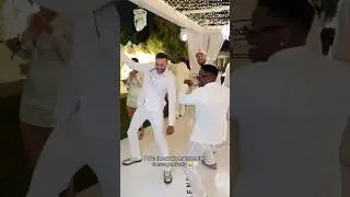 Get up here Let’s dance 🕺 