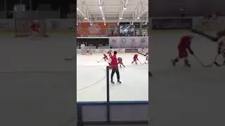 Мощный щелчок хоккей