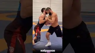 Хамзат Чимаев тренируется со сборной России по Греко-римской борьбе 