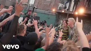 mgk - I Think Im OKAY (Behind The Scenes) ft. YUNGBLUD, Travis Barker