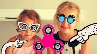 PARENTS TURN INTO CHILDREN IN ROBOTS FIDGET SPINNER