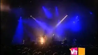 Massive Attack - Karmacoma (Live - V Festival 1999)