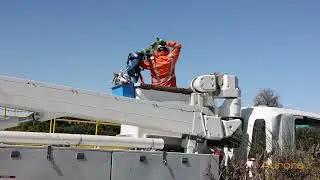 Replacing power lines in Lake Hawea