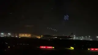 Abu Dhabi Airport at Night | Etihad 787