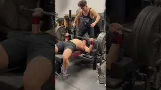 405LB BENCH PRESS - BEFORE STEROIDS??