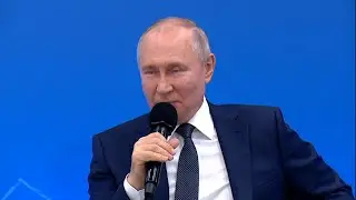 Владимир Путин: Госслужба - это служение людям и своей стране!