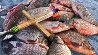 РЫБАЛКА НА КРЕСТ! ОНИ ПРУТ КАК ТАНКИ! рыбалка на карася весной 2021