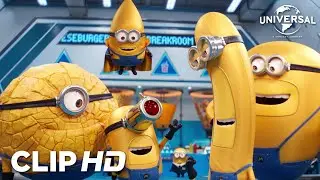 GRU 4 MI VILLANO FAVORITO - Los Mega Minions en la sala de descanso