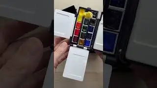 Comparing the Winsor&Newton Field Pocket Box and Schmincke Watercolour Box with Flask