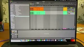 Прикол с файлом. Как Ableton вычитает фазу и ресемлирует сигнал.