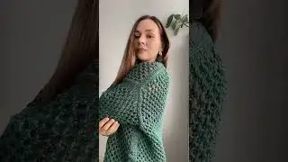 Связала джемпер в стиле Кучинелли💚