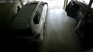 The thief is Remotely unlocking Jeep, then stills the belongings left inside Part 2