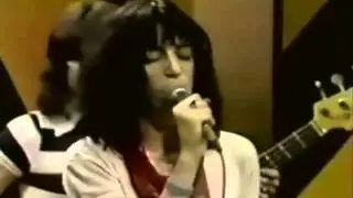 Patti Smith - Free Money - 1977 - Mike Douglas Show