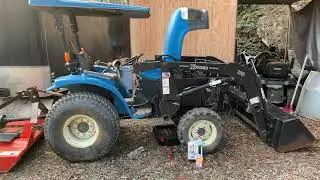 Ford New Holland 1530 Engine Oil Change, Capacity, and Filter