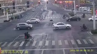 ДТП в Китае и можно ждать ли помощи после ? Шок