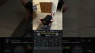 DJ Workout Routine With The Reloop Buddy and Djay pro AI
