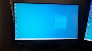 Windows 10: How to Duplicate The Screen Display To Two Monitors