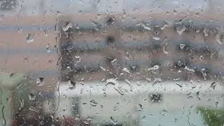 Футаж дождь на стекле. Капли дождя для видеомонтажа - footage rain on glass