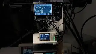 Playing with oscilloscope XY mode