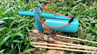 Cool idea: make a powerful flash - shooting slingshot from diy PVC pipe.