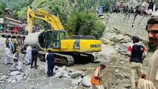 Komatsu PC300-8 Excavator In Action