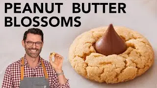 EASY Peanut Butter Blossom Cookies Recipe