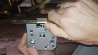 DOOR LATCH REVERSE ПЕРЕВЕРНУТЬ ЯЗЫЧОК ЗАМКА ЗАЩЕЛКУ LOCK