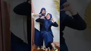 Ide Pose Self Photo Studio Bareng Bestie - Trend Tiktok JJ 