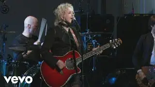 Cyndi Lauper - Sisters of Avalon (from Live...At Last)