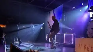 10 Years - Russian Roulette (Live)