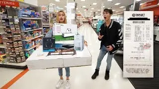 Anything My GIRLFRIEND Can Carry, Ill Buy It Challenge!