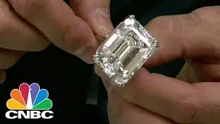 Here's What A 100 Carat Diamond Look Like | CNBC