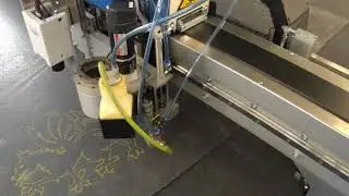 Bullmer Cutting machine with spraying tool on Premiumcut ELC