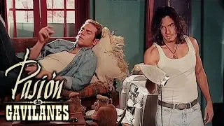 Pasion de Gavilanes - Oscar pasa el dia encerrado con Juan