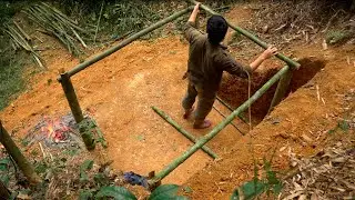 Building Underground Bushcraft Survival Shelter, Outdoor and Overnight Cooking, Bamboo Shelter