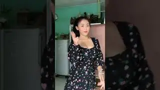 tiktok cewek cantik gunung gede