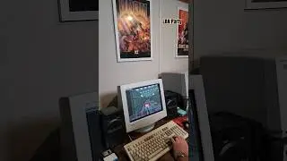 Playing Doom2 Deathmatch on 90s computers #short #vintagegaming