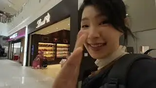 This Is What A Japanese Mall Is Like! (Livestream)