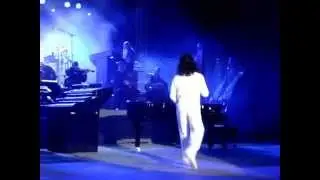 Deliverance - Yanni's entrance on stage - Carthage 2014