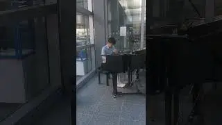 Amazing South Korean pianist playing the piano ❤️❤️ #piano #concert