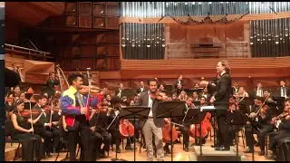 CRAZY Bach Double Violin Concerto Encore