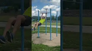 Прыжки на турнике