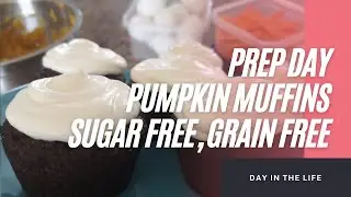 Day In the Life| Pumpkin Cupcakes