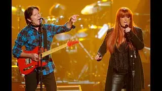 John Fogerty (Creedence Clearwater Revival) & Wynonna Judd Sing 