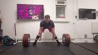 Paused squats 140kg / Sumo deadlift 155kg