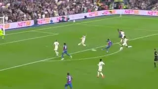 Andre Onana INSANE DOUBLE SAVE vs Crystal Palace