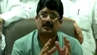 News Night: CBI gives clean chit to Raja Bhaiya in DSP murder case